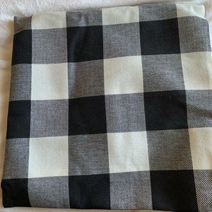 Buffalo Check Pillow Cover Its fall y’all 🍁🍂🍁
